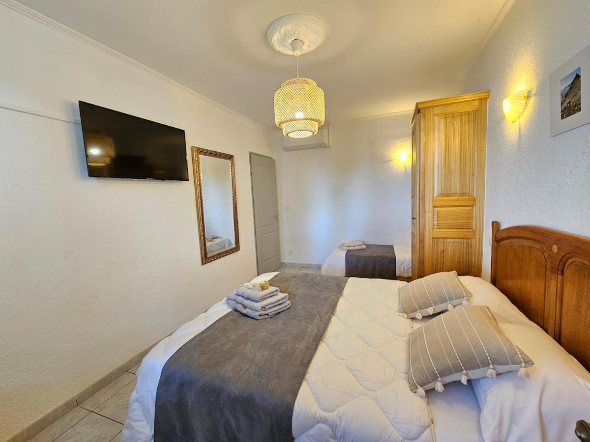 Domaine U Pozzu Apartman Sisco Szoba fotó